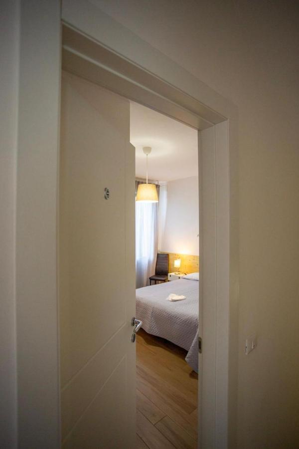 Bed And Breakfast Castello7 Сан-Феліче-дель-Бенако Екстер'єр фото